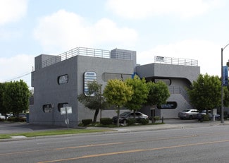 Plus de détails pour 5445 Del Amo Blvd, Lakewood, CA - Bureau à louer