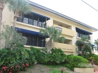 5011 Ocean Blvd, Sarasota, FL à louer - Photo de l’immeuble – Image 2 sur 8