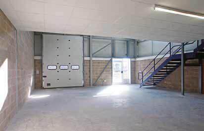 Units 1-6 Terminus Rd, Chichester, WSX PO19 8TW - Lot 1 - - Photo intérieure - Image 1 of 3