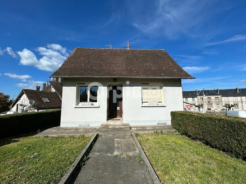 Bureau dans Magnac-Bourg à vendre - Photo de l’immeuble – Image 2 sur 93