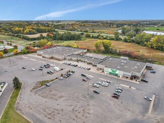 Plus de détails pour 100-170 Evergreen Sq SW, Pine City, MN - Local commercial à louer