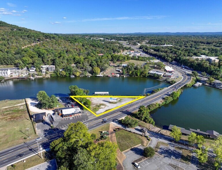 2800 Albert Pike Rd, Hot Springs, AR à vendre - Photo principale – Image 1 sur 11