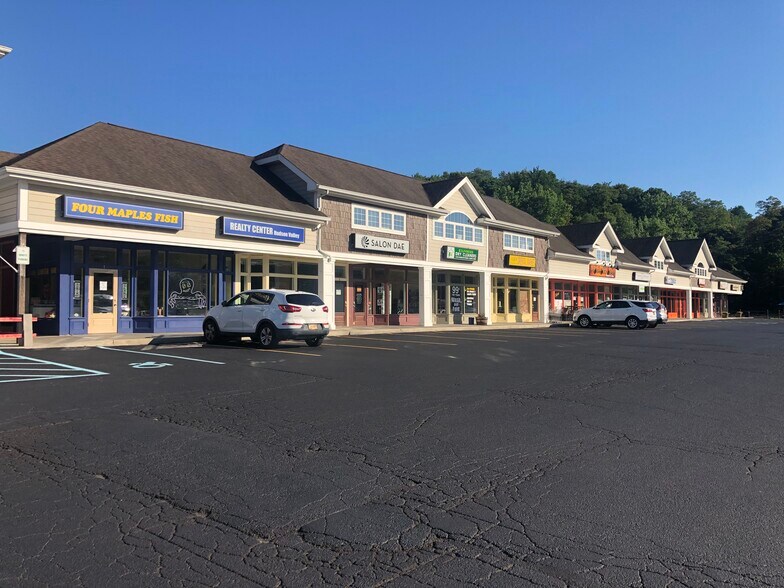 1820 NEW HACKENSACK Rd, Poughkeepsie, NY à louer - Photo de l’immeuble – Image 2 sur 3