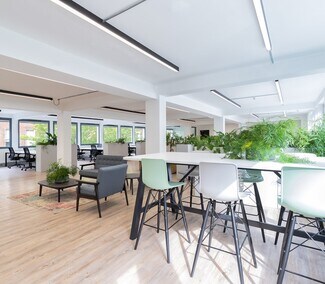 Plus de détails pour 40-46 Lambs Conduit St, Londres - Bureau à louer