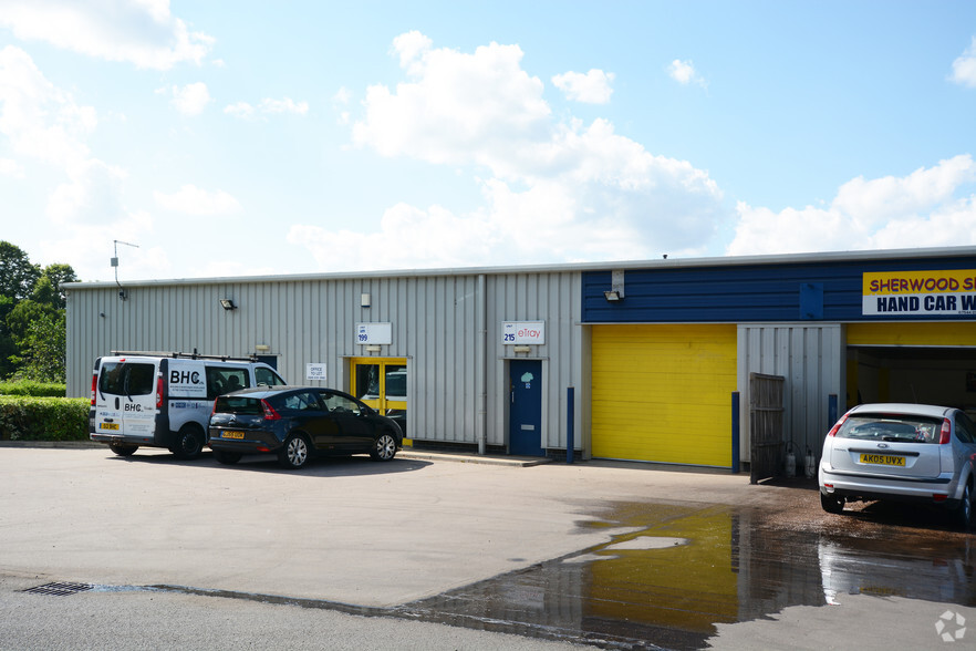 Boughton Industrial Est, Boughton à vendre - Photo de l’immeuble – Image 2 sur 6