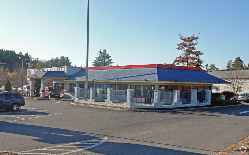 224 A Central St, Hudson, NH à vendre - Photo de l’immeuble – Image 3 sur 3