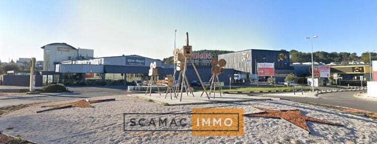 Local commercial dans Cabries à louer - Photo de l’immeuble – Image 3 sur 4