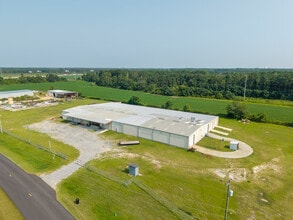 804 W Mitchell St, Adel, GA à louer Aérien– Image 1 sur 29