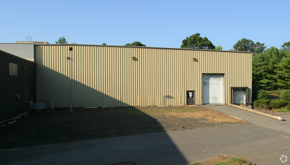 8 Inspiration Ln, Chester, CT à vendre - Photo de l’immeuble – Image 2 sur 7