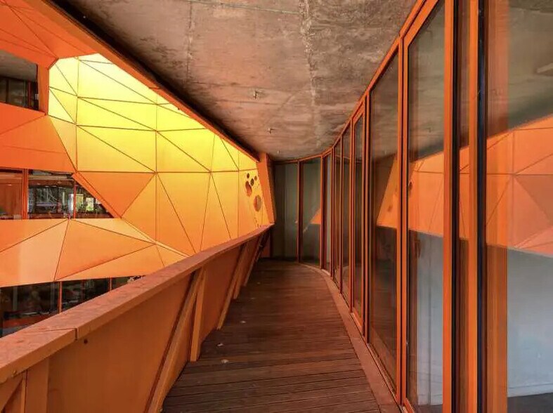 Bureau dans Lyon à louer - Photo de l’immeuble – Image 1 sur 13