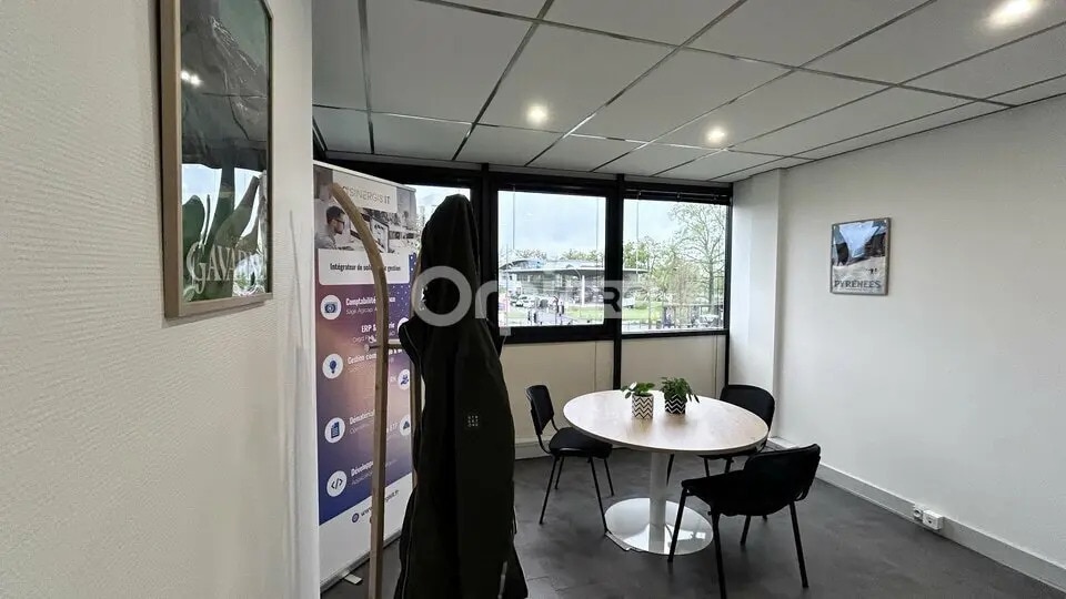 Bureau dans Pau à vendre Photo intérieure– Image 1 sur 5