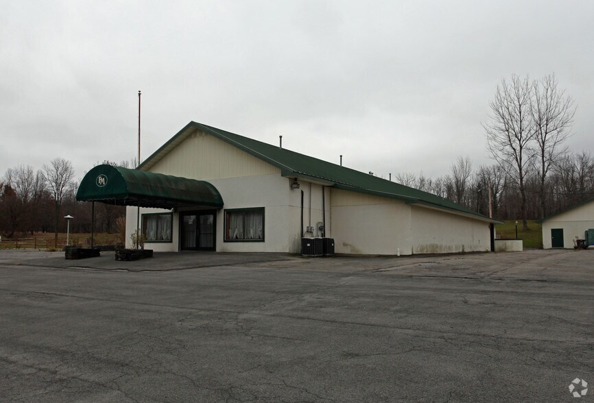 2107 Rt-48, Fulton, NY à vendre - Photo de l’immeuble – Image 2 sur 15