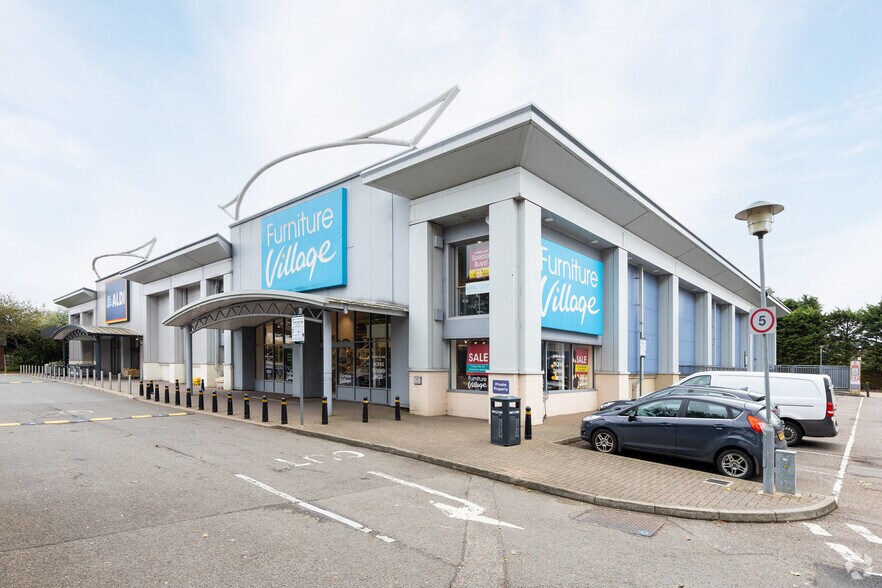Sevenoaks Way, Orpington à louer - Photo de l’immeuble – Image 1 sur 14