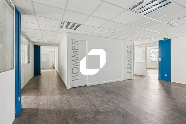 Plus de détails pour Bureau à louer