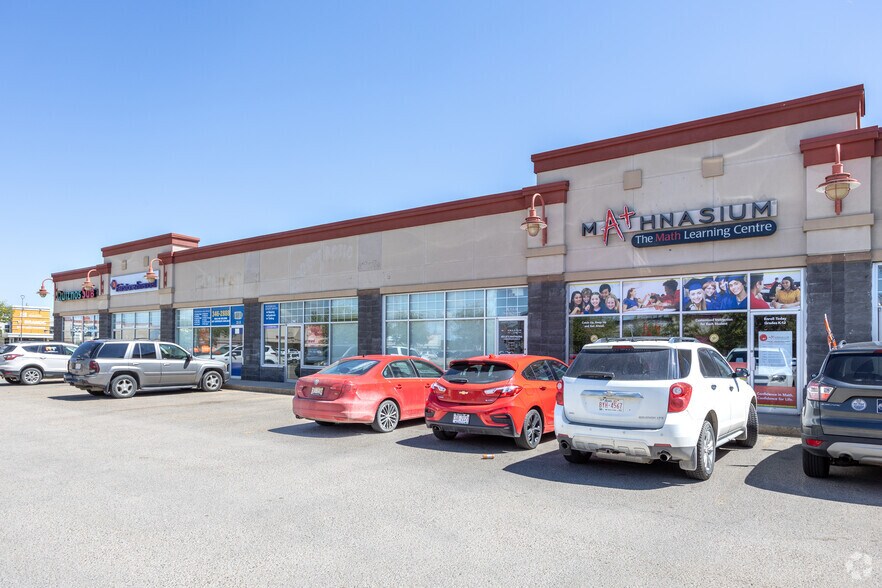 2250 50 Ave, Red Deer County, AB à louer - Photo de l’immeuble – Image 3 sur 6