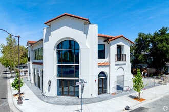 2220 Winchester Blvd, Campbell, CA à louer Photo intérieure– Image 1 sur 14