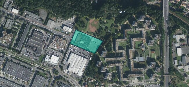 Plus de détails pour Bureau, Local d'activités à louer