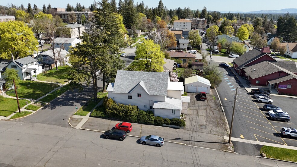 201 5th St, Cheney, WA à vendre - Photo de l’immeuble – Image 3 sur 9