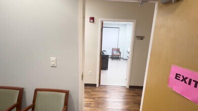 340 Maple St, Marlborough, MA à louer - Vidéo sur l’annonce professionnelle