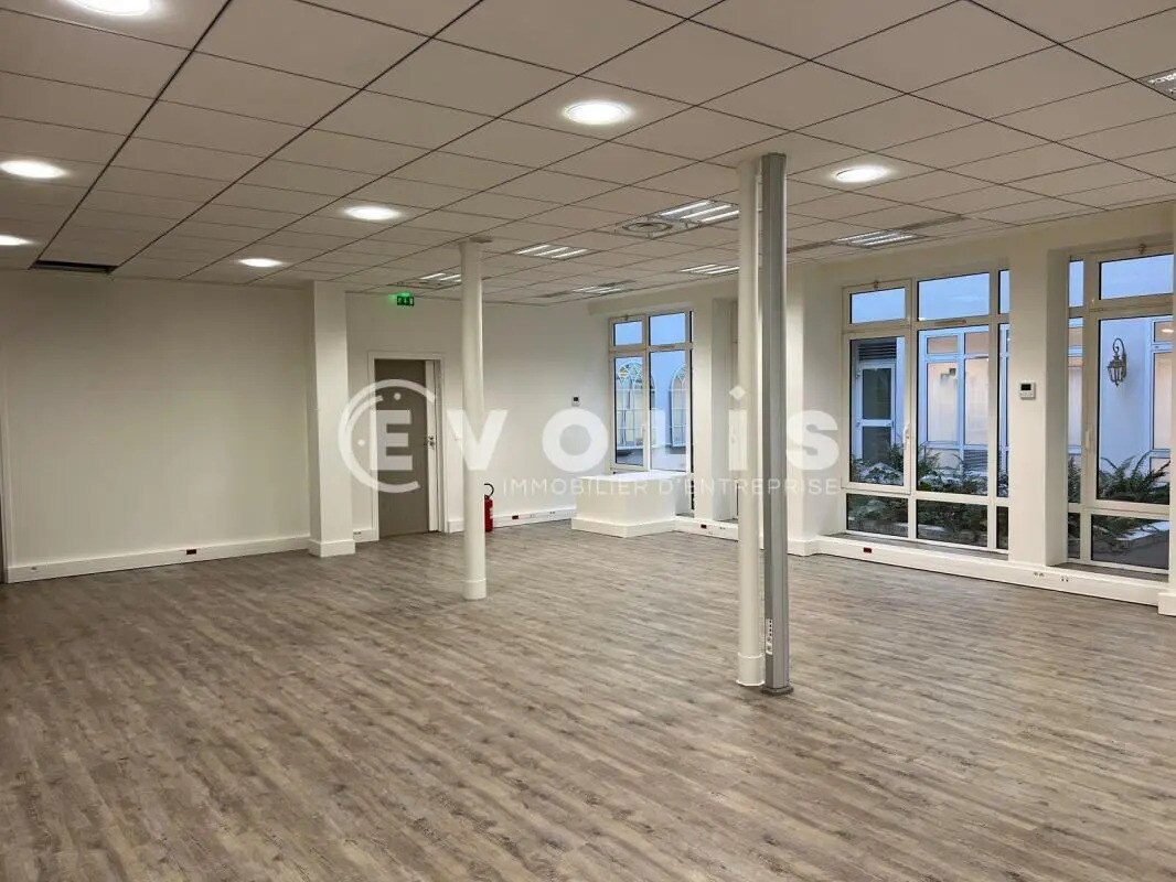 Bureau dans Paris à louer Photo de l’immeuble– Image 1 sur 9