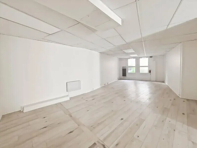 Bureau dans Paris à louer - Photo de l’immeuble – Image 3 sur 5