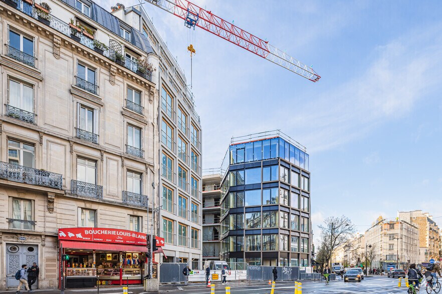 206 Rue La Fayette, Paris à louer - Photo de l’immeuble – Image 2 sur 2