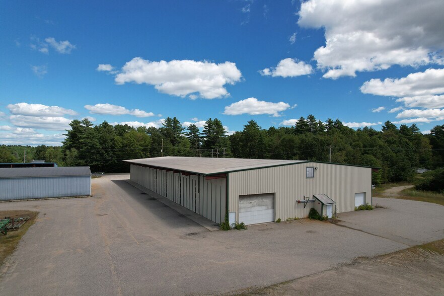 563 New Dam Rd, Sanford, ME à vendre - Photo de l’immeuble – Image 3 sur 11
