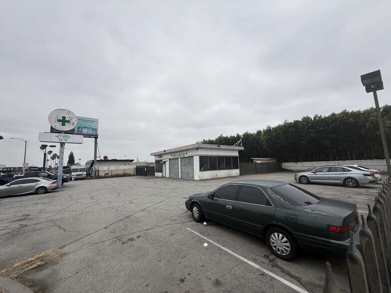 11771 Washington Blvd, Whittier, CA à vendre - Photo de l’immeuble – Image 3 sur 5