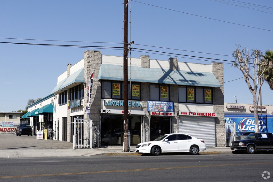 9051-9053 Van Nuys Blvd, Panorama City, CA à louer - Photo principale – Image 1 sur 11