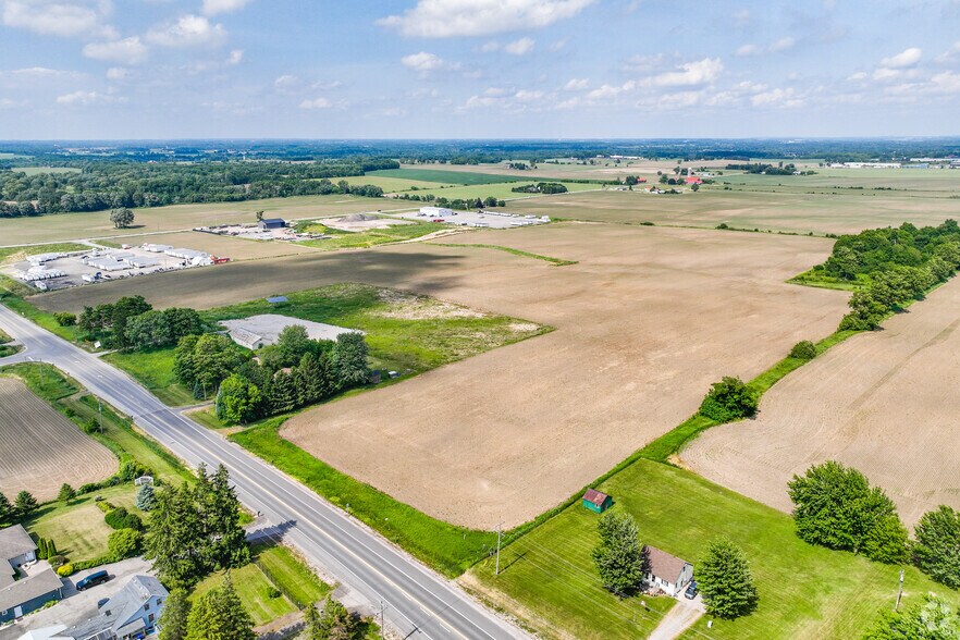 3004 Westchester Bourne, London, ON à vendre - Aérien – Image 3 sur 4