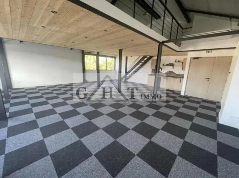 Bureau dans Wissous à louer - Photo de l’immeuble – Image 3 sur 5