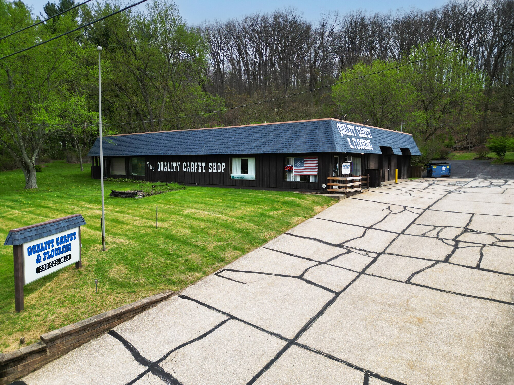 1755 Akron Peninsula Rd, Akron, OH à vendre Photo de l’immeuble– Image 1 sur 13