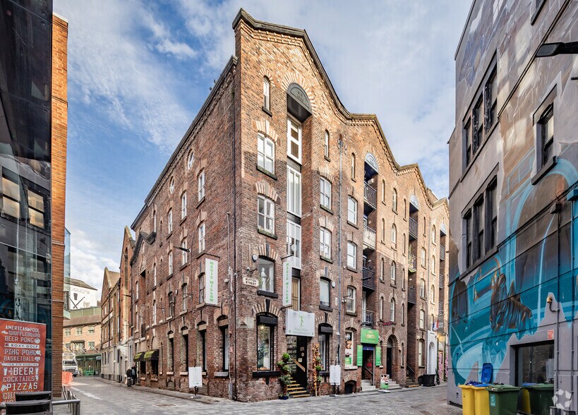 5-7 Rainford Sq, Liverpool à louer - Photo principale – Image 1 sur 2