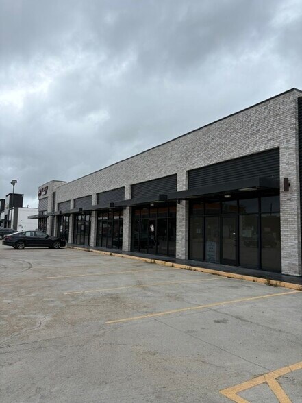 7241 Lawndale St, Houston, TX à louer - Photo de l’immeuble – Image 3 sur 36