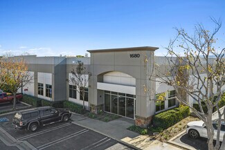 Plus de détails pour 1680 S Grove Ave, Ontario, CA - Industriel/Logistique à vendre