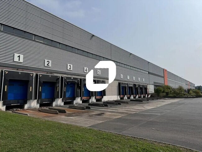 Plus de détails pour Local d'activités, Industriel/Logistique à louer