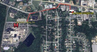 Plus de détails pour 105 Pineywood St, Thomasville, NC - Bureau à vendre