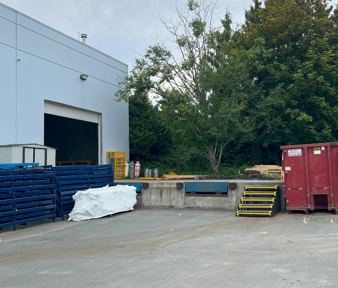 17848 65A Av, Surrey, BC à louer Photo de l’immeuble– Image 1 sur 6