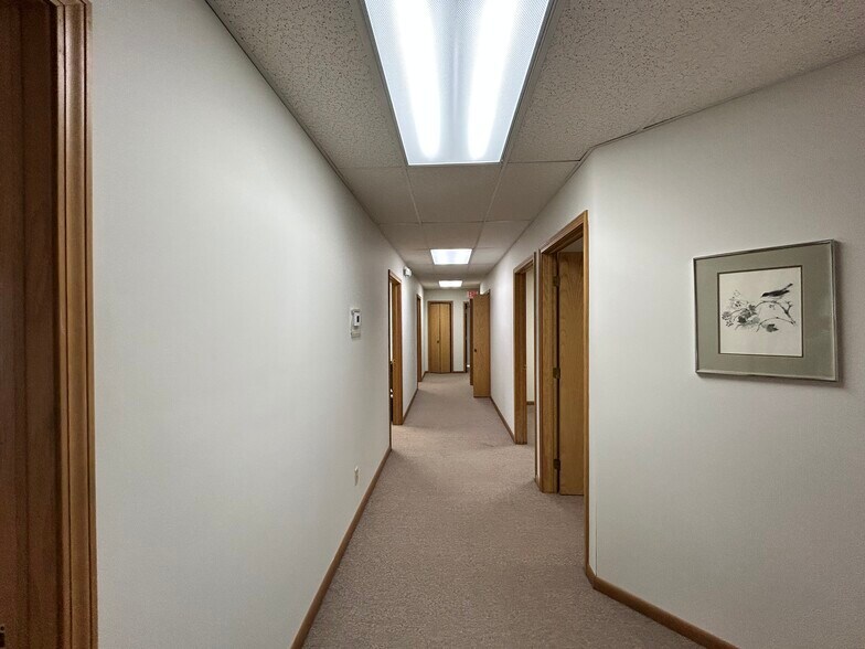 127 W Chicago Rd, Sturgis, MI à vendre - Photo de l’immeuble – Image 2 sur 9