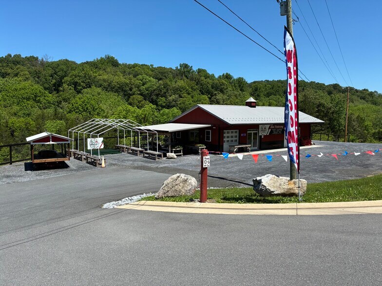 885 Stonewall Jackson Hwy, Bentonville, VA à louer - Photo de l’immeuble – Image 3 sur 15