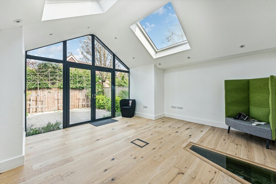 26 Windsor St, Chertsey à louer - Photo intérieure – Image 3 sur 15