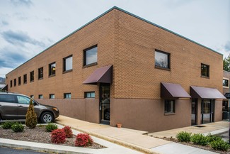 Plus de détails pour 13 Haywood Office Park, Waynesville, NC - Bureau à louer