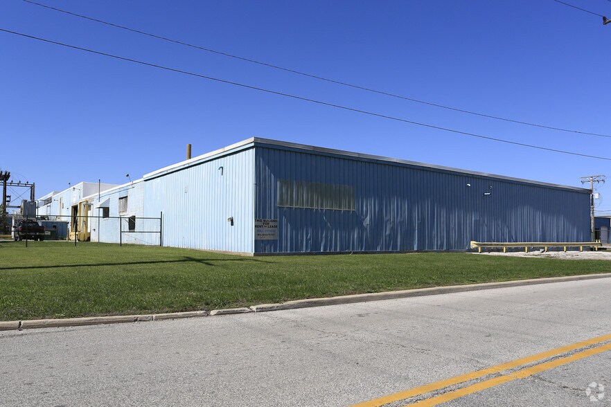 4621 W Benefit Ave, Ashtabula, OH à louer - Photo principale – Image 1 sur 11