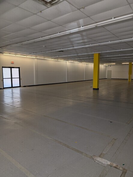 340 Virginia Ave, Daleville, AL à louer - Photo intérieure – Image 3 sur 6