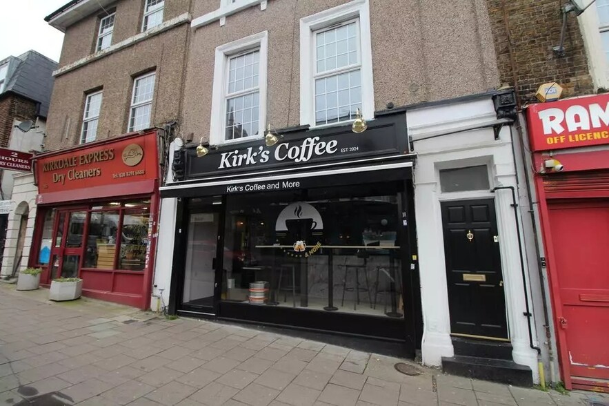 157 Kirkdale, Londres à louer - Photo de l’immeuble – Image 2 sur 2