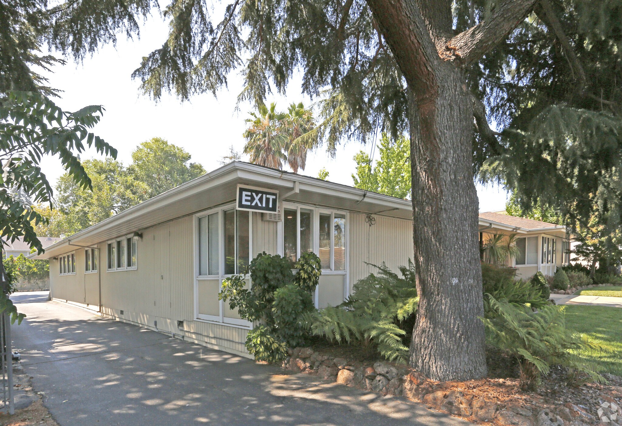 1080 Minnesota Ave, San Jose, CA à louer Photo principale– Image 1 sur 10