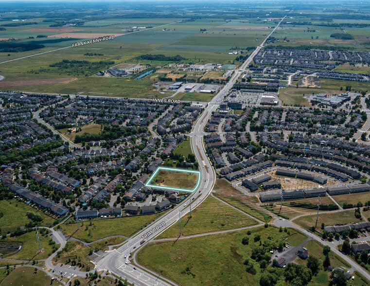 0 Trim Rd, Orléans, ON à vendre - Aérien – Image 3 sur 4