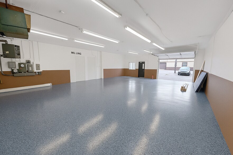 471 Washington ave, North Haven, CT à louer - Photo de l’immeuble – Image 3 sur 6