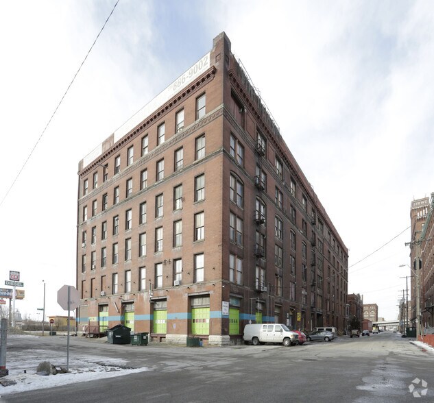 1420 W 13th Ter, Kansas City, MO à vendre - Photo de l’immeuble – Image 2 sur 20