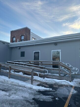 Plus de détails pour 218 Shrewsbury St, Worcester, MA - Local commercial à louer